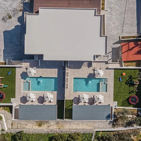 Elysian 1 - With Private Pool *